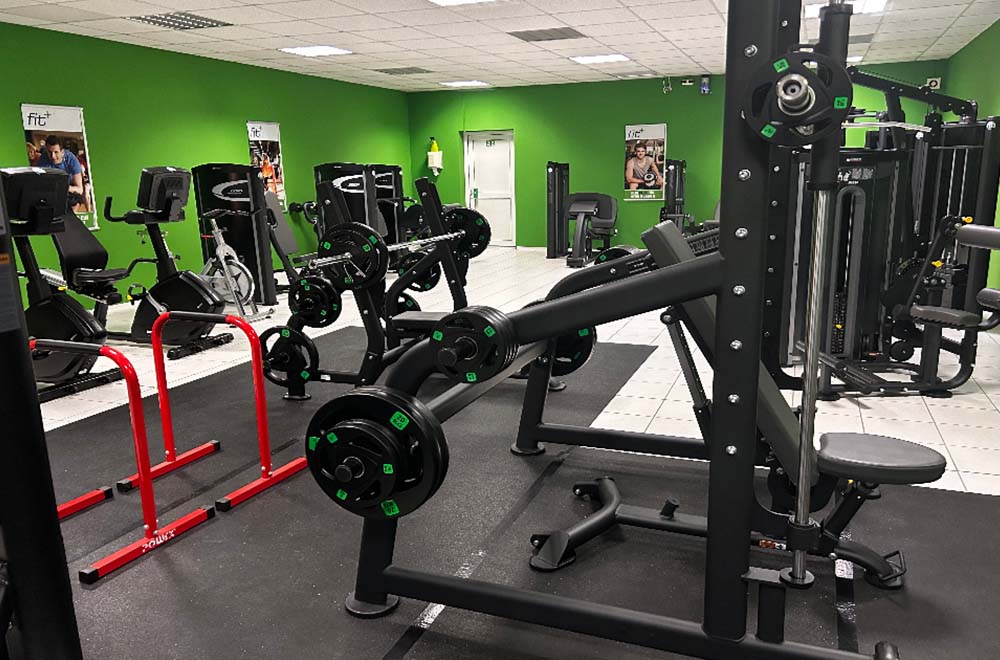 fitplus_Fitnessstudio Kirchberg Geraetetraining_1